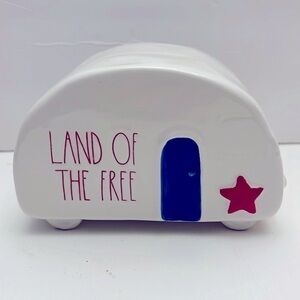 Rae Dunn Land of the Free Ceramic Trailer Tabletop Decoration NWOT